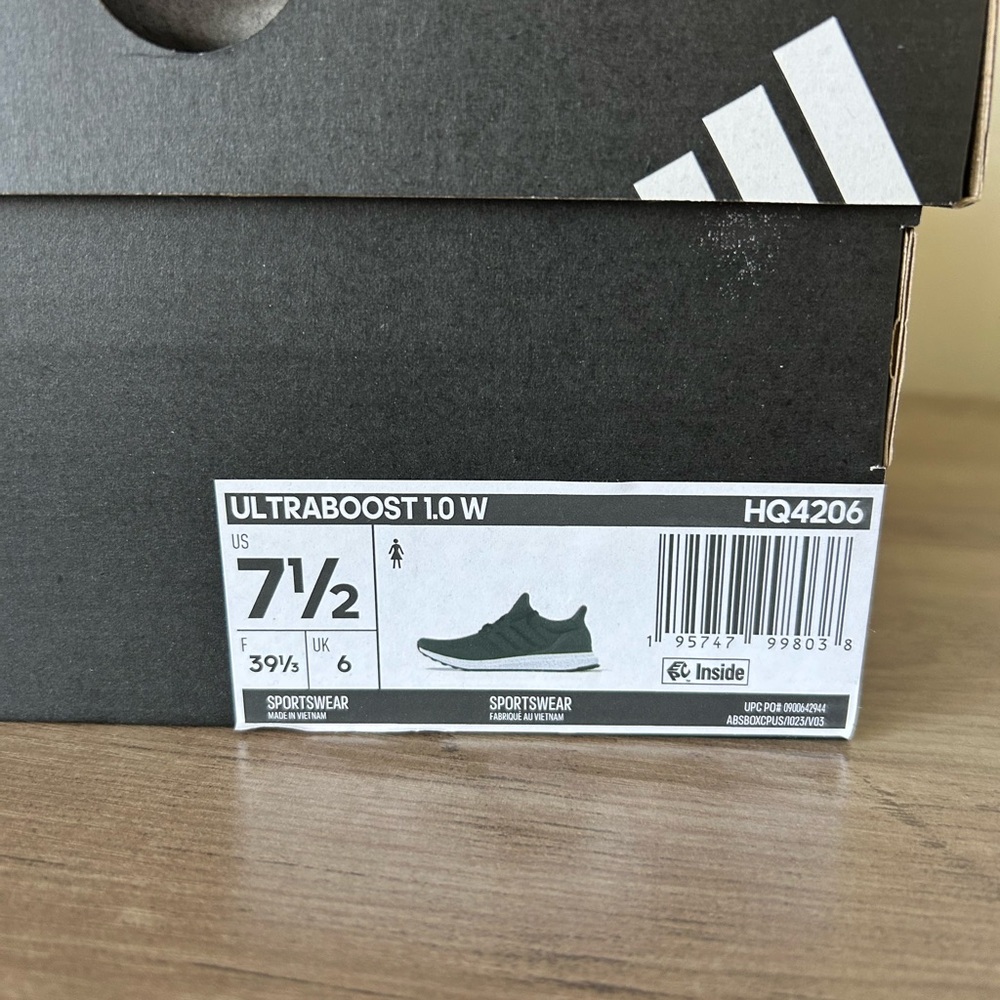 Adidas Ultraboost 1.0 W Black Size 7.5 Sneakers - Picture 2 of 6
